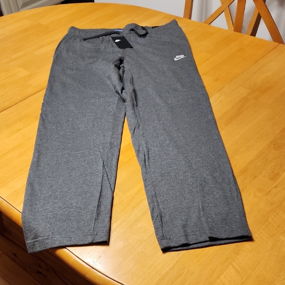 Nike Other - Mens pants